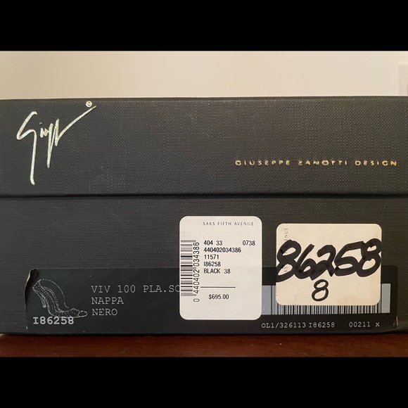 Giuseppe Zanotti Black Leather Studded Designer Pumps Size 38 (U.S. 8) - Picture 7 of 8